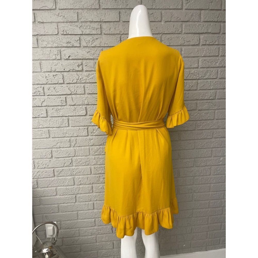 Gianni Bini Mustard Yellow Short Sleeve Wrap Dress Size M - Picture 6 of 10